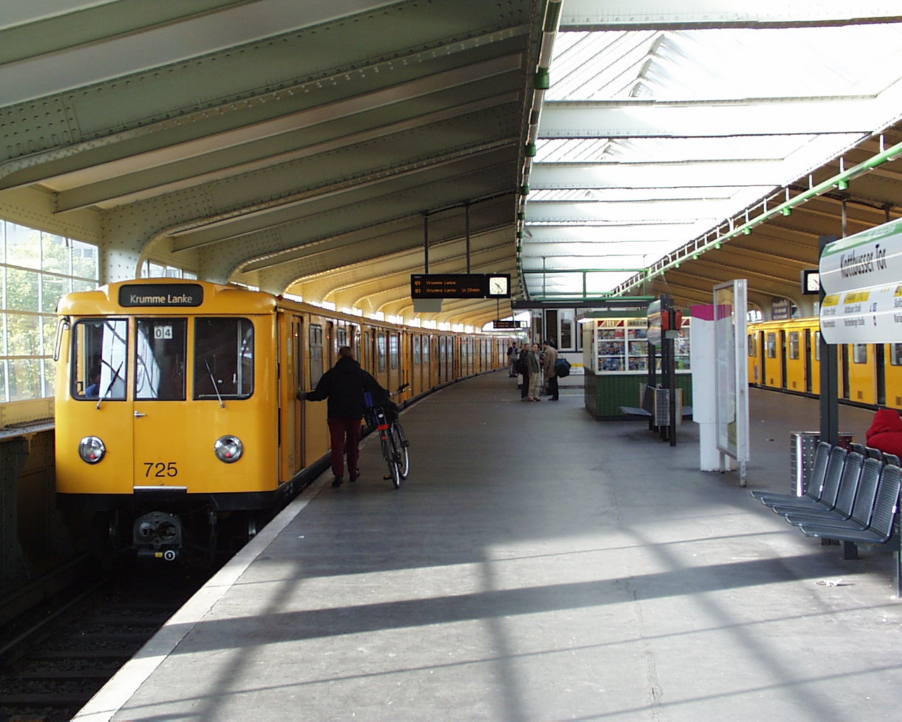Kottbusser Tor station