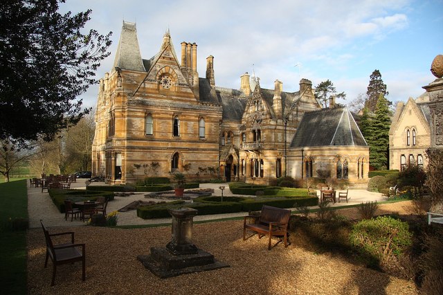 Ettington Park