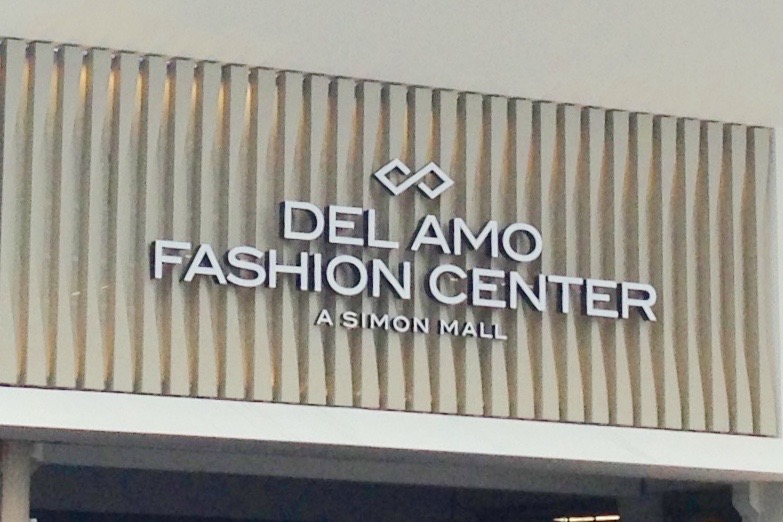 Del Amo Fashion Center