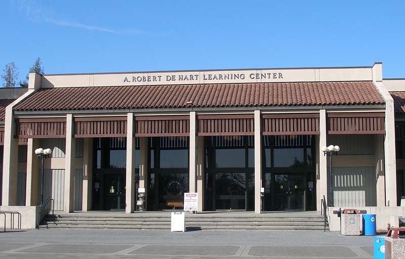 De Anza College