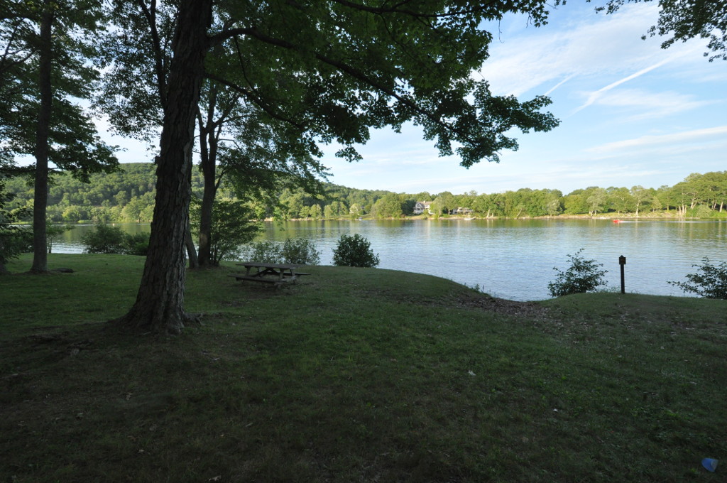 Lake Waramaug
