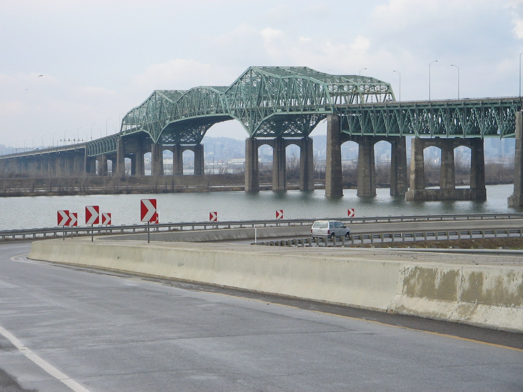 Champlain Bridge