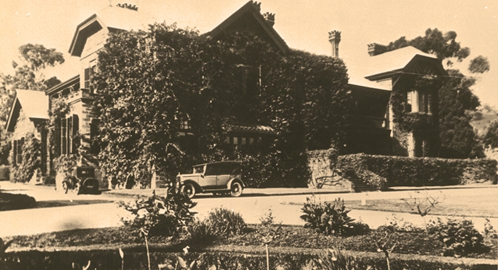 Mercedes College