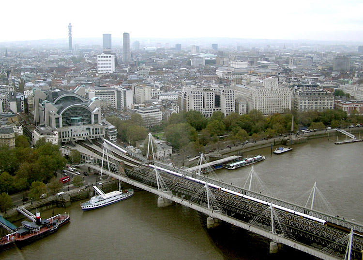 Hungerford Bridge and Golden Jubilee Bridges