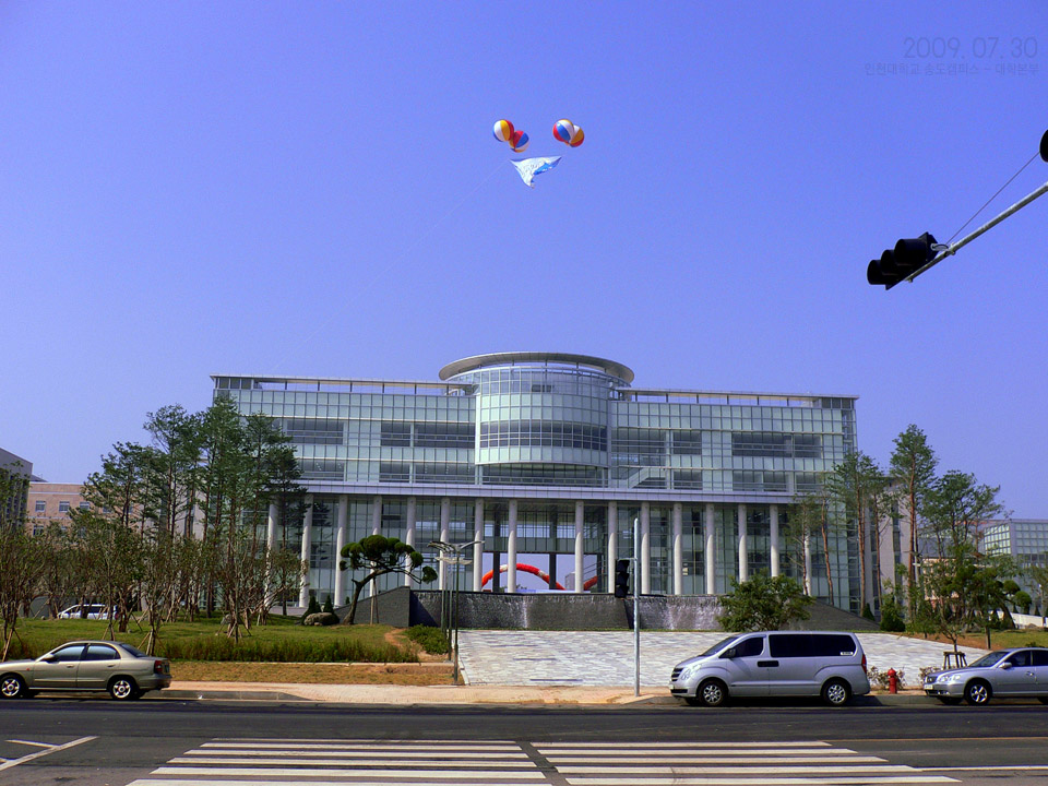 Incheon National University