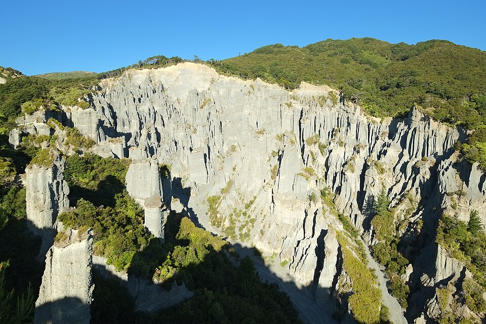 Pūtangirua Pinnacles