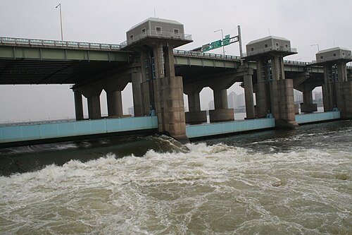 蚕室大橋