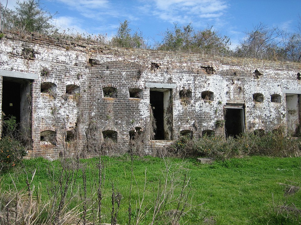 Fort Macomb