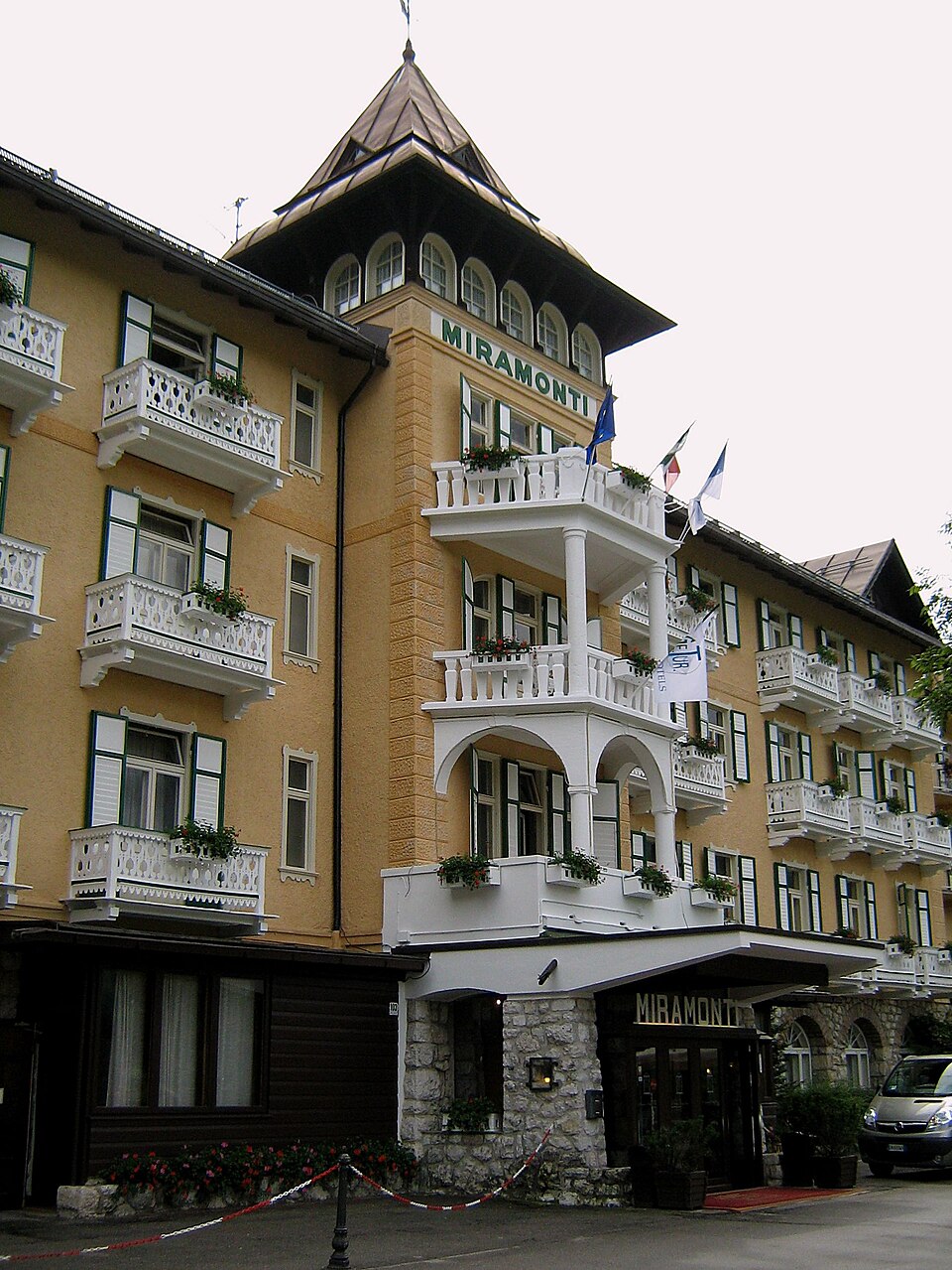 Miramonti Majestic Grand Hotel