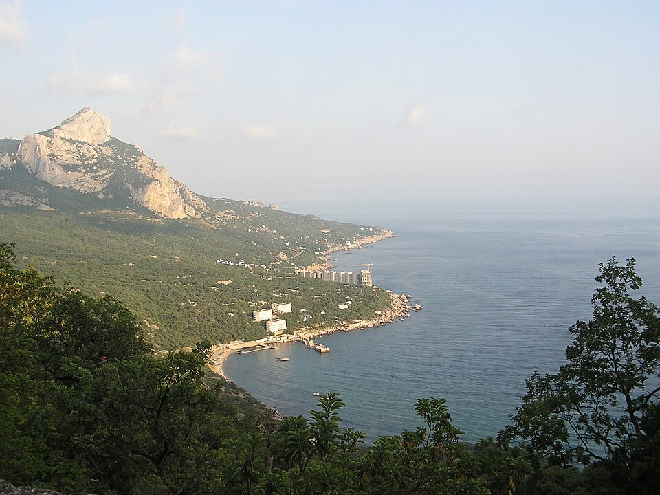 Laspi Bay