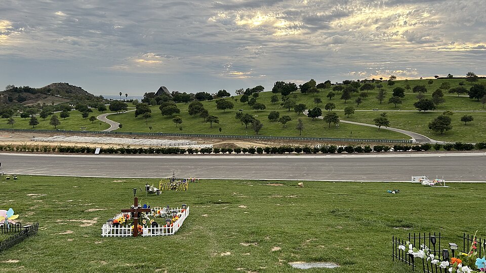 Rose Hills Memorial Park