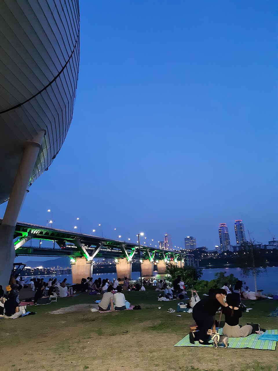 Cheongdam Bridge
