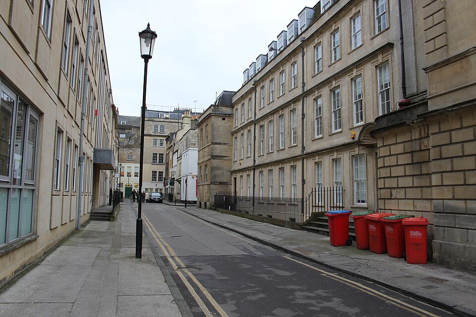 Trim Street