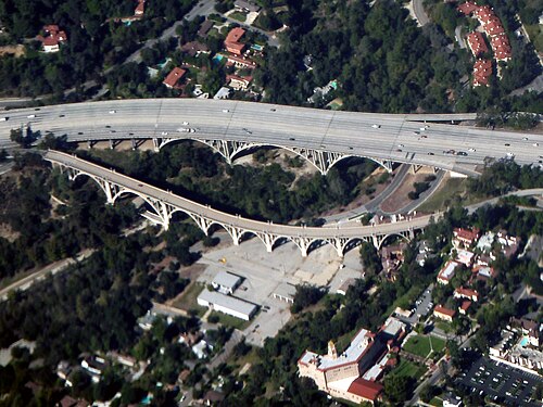 コロラド・ストリート橋