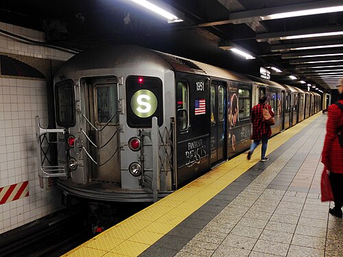 42nd Street Shuttle