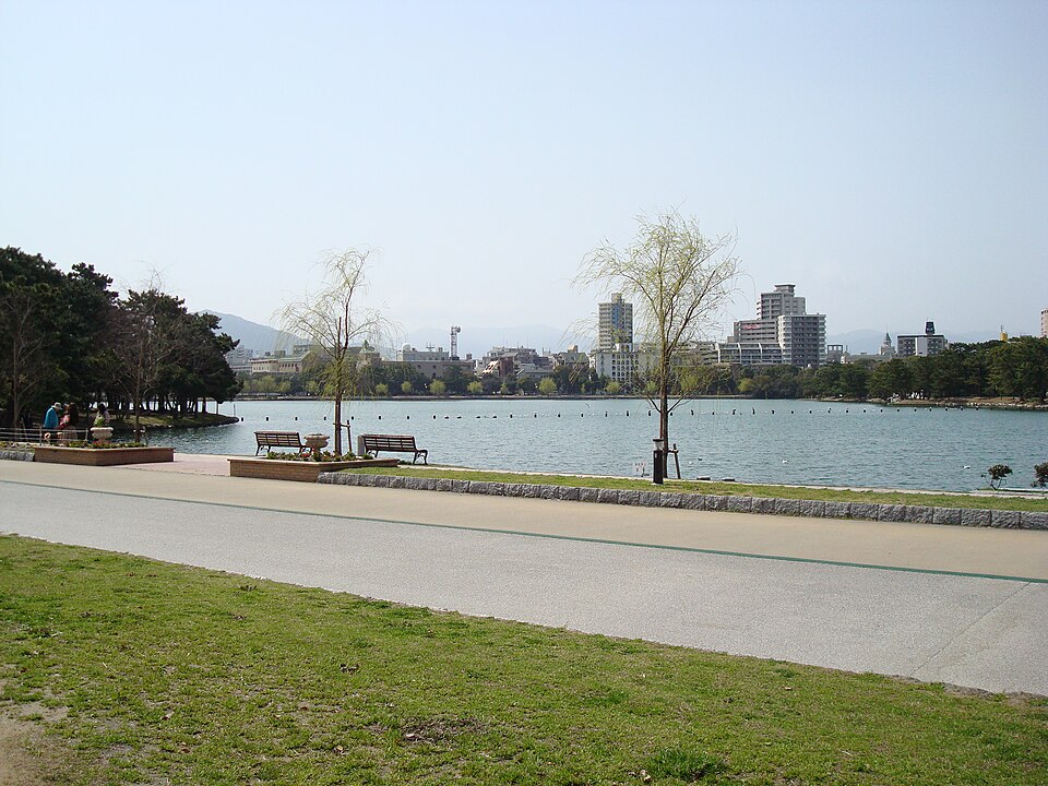 Ōhori Park