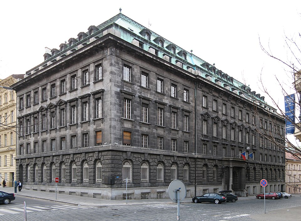Petschek Palace