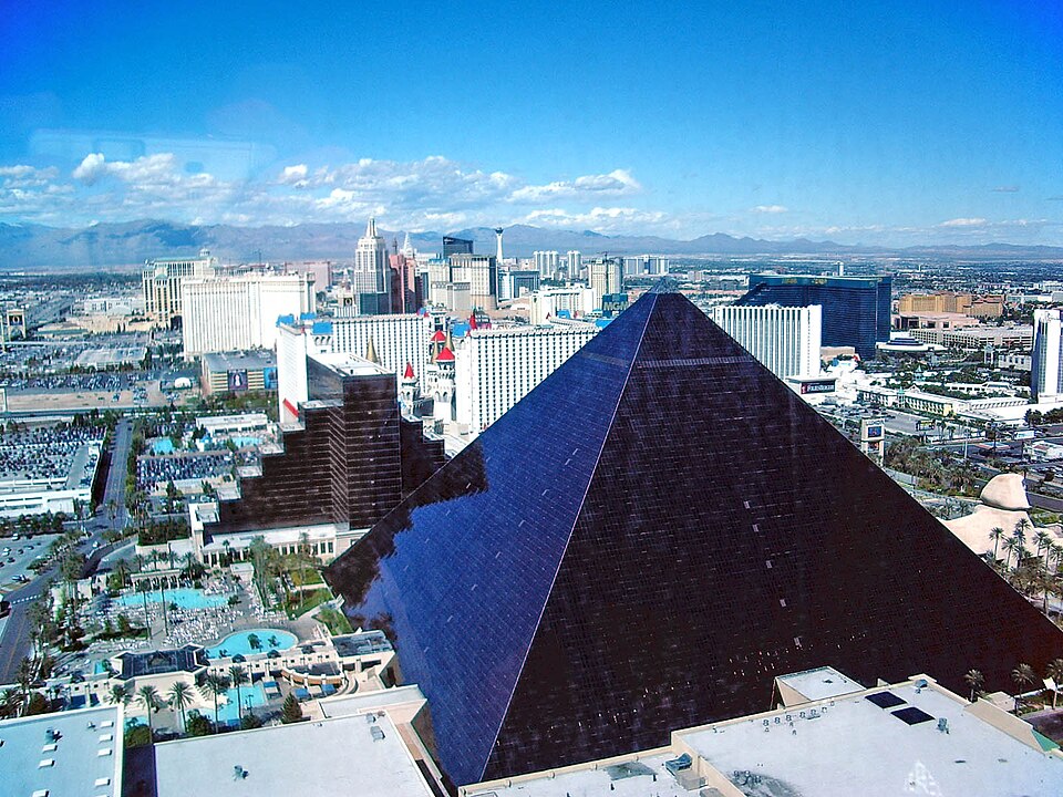 Luxor Resort & Casino
