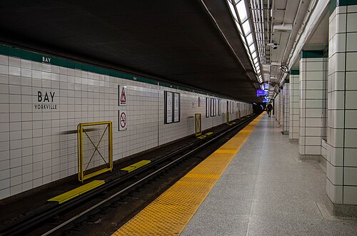 ベイ駅