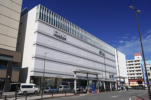 鶴見駅