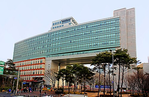弘益大学校