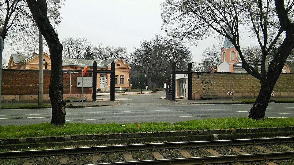 Fiume Road Graveyard