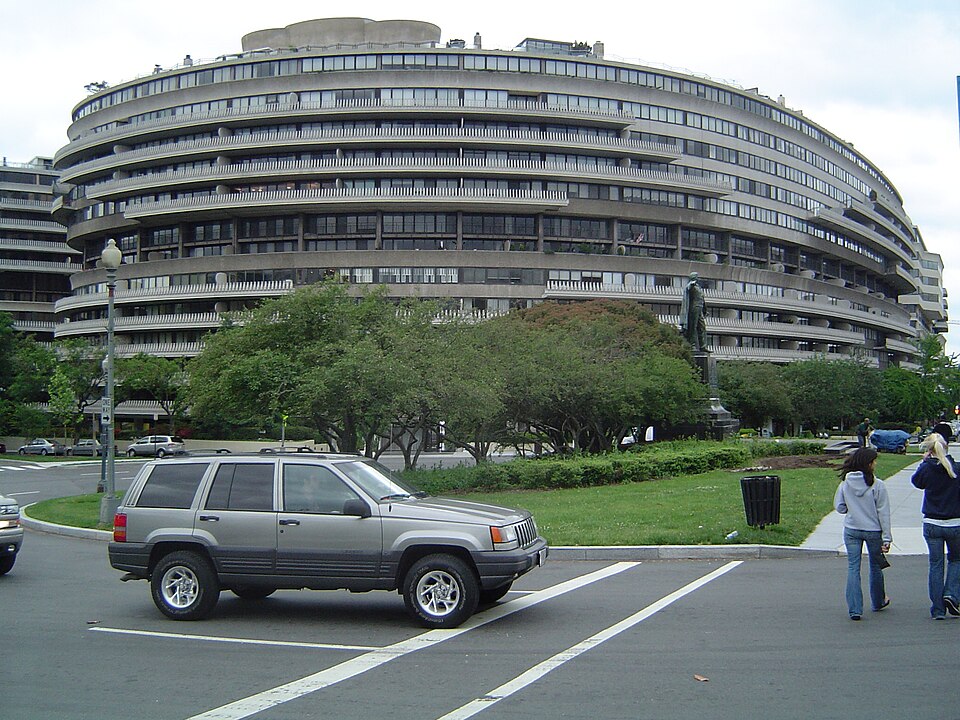 Watergate complex