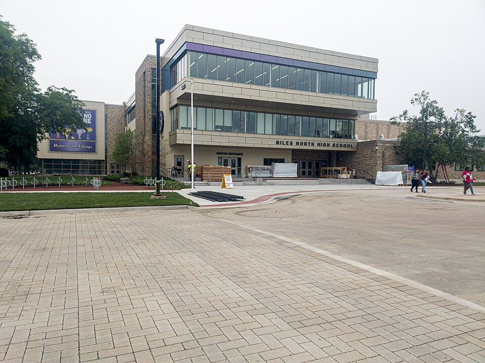Niles North High School