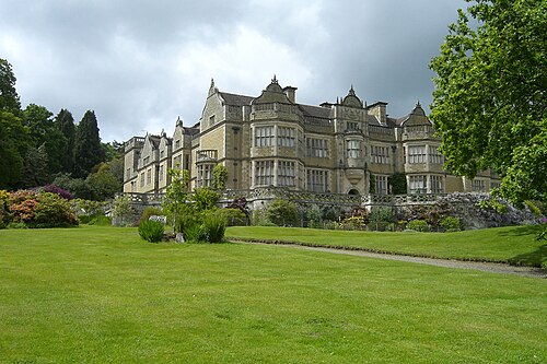 Stokesay Court