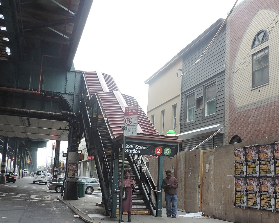 White Plains Road