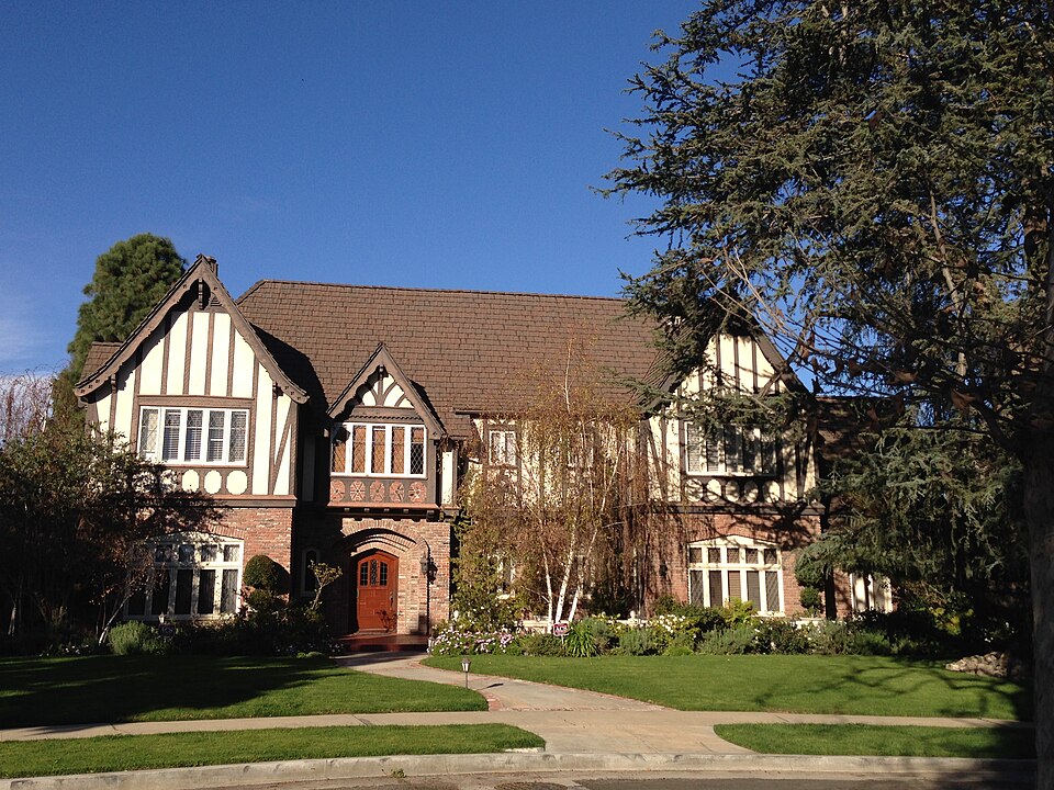 Cheviot Hills
