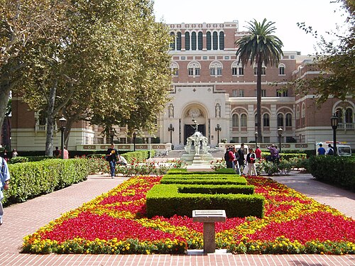Edward L. Doheny Jr. Memorial Library