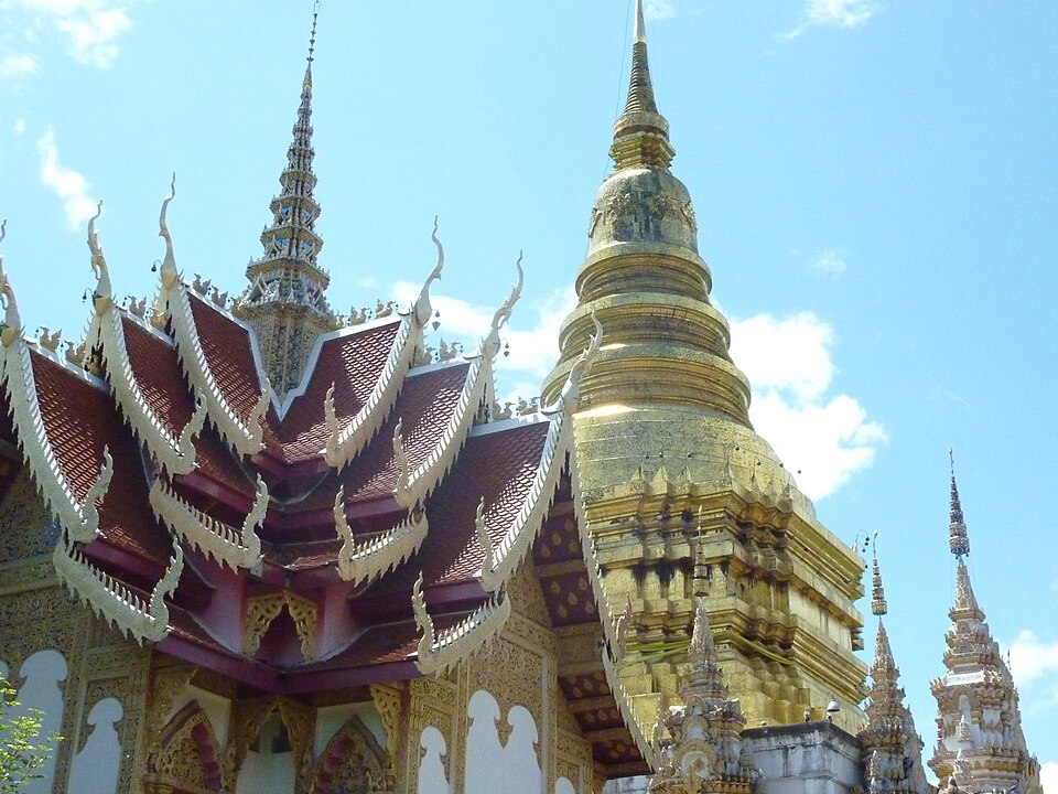 Wat Phra Phutthabat Tak Pha