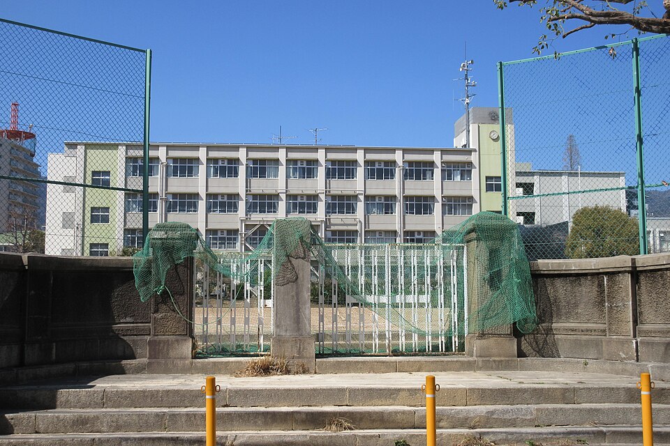 Mikage Elementary School