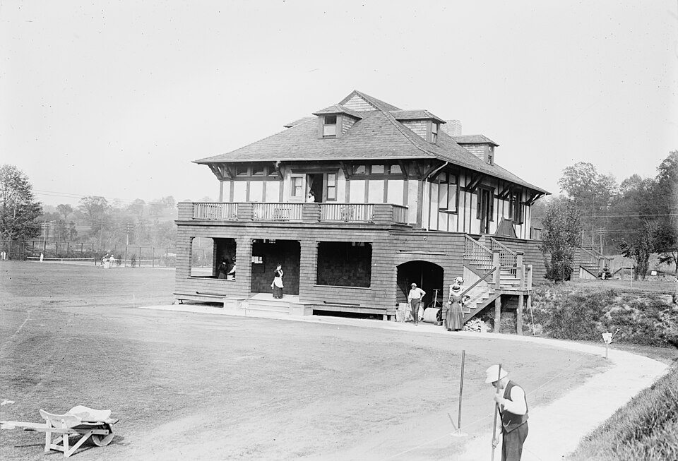 West Side Tennis Club