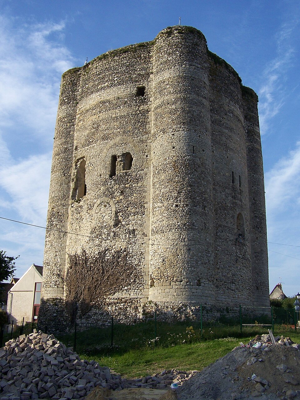 Donjon de Houdan