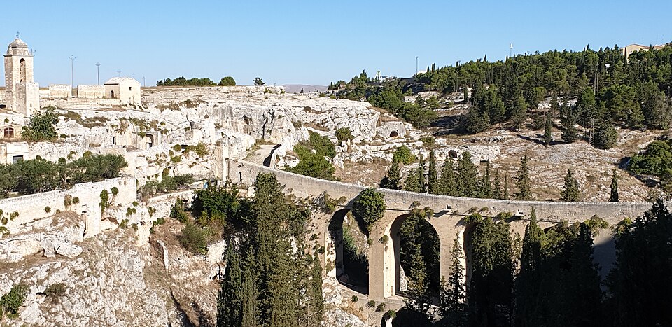Ponte Acquedotto