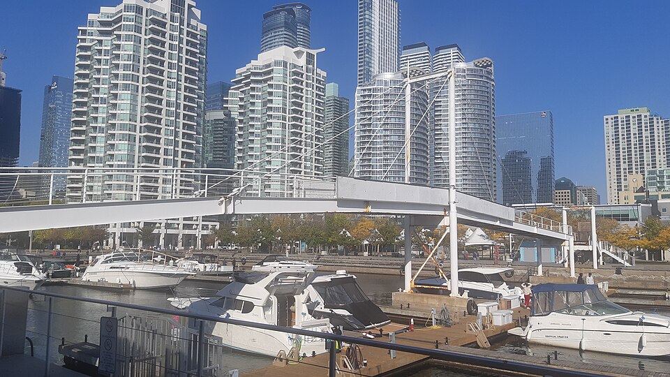 Amsterdam Bridge, Toronto