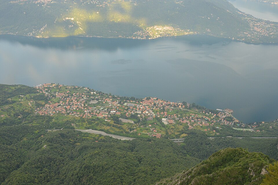 Lierna