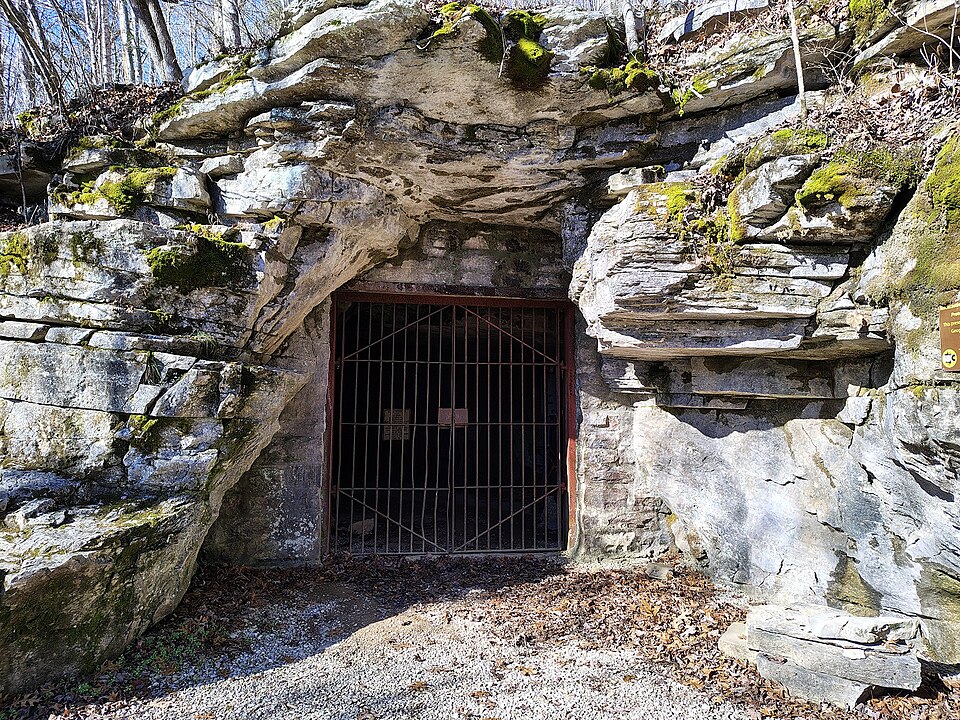 Great Saltpetre Cave