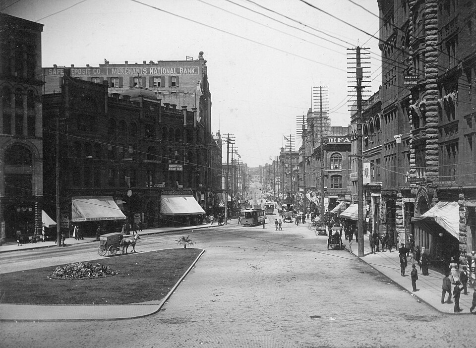 1st Avenue
