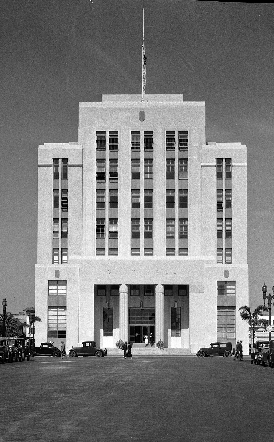Long Beach City Hall