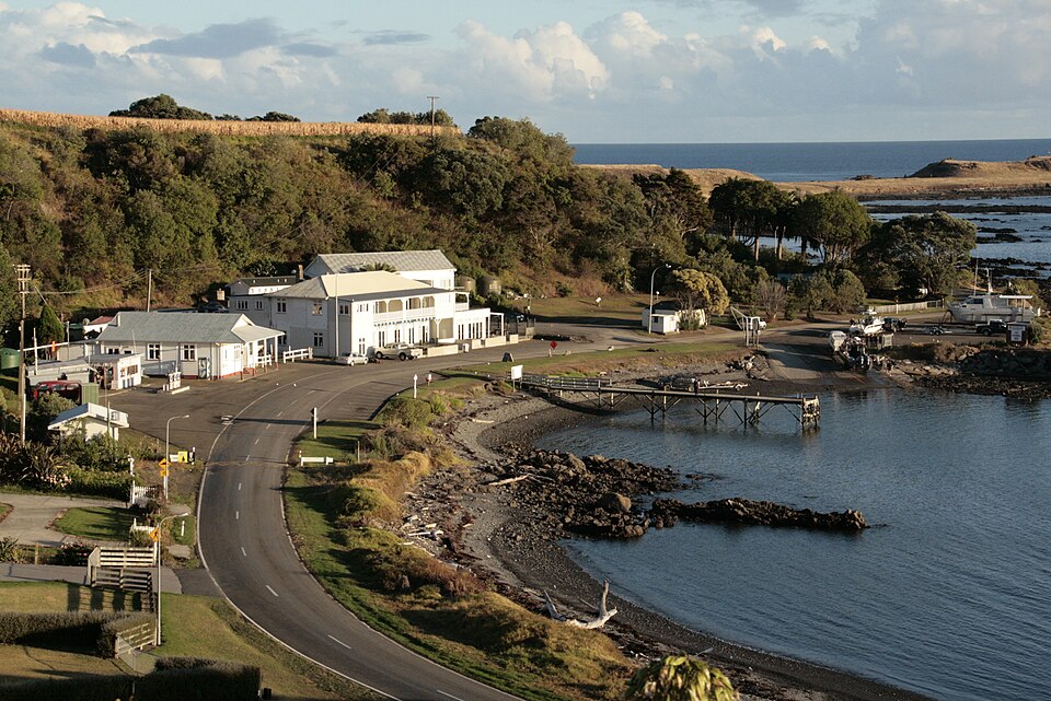 Waihau Bay