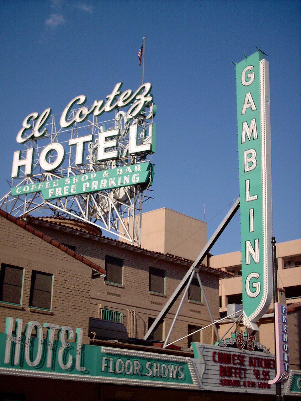 El Cortez