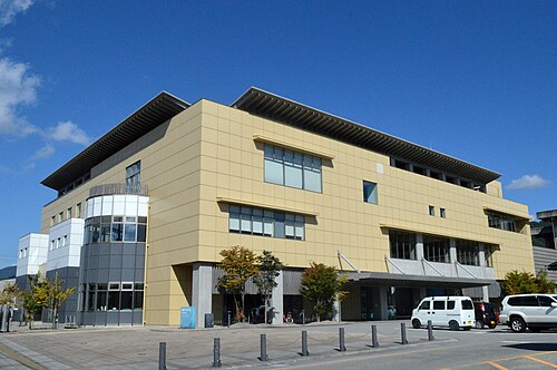 Hida City Library
