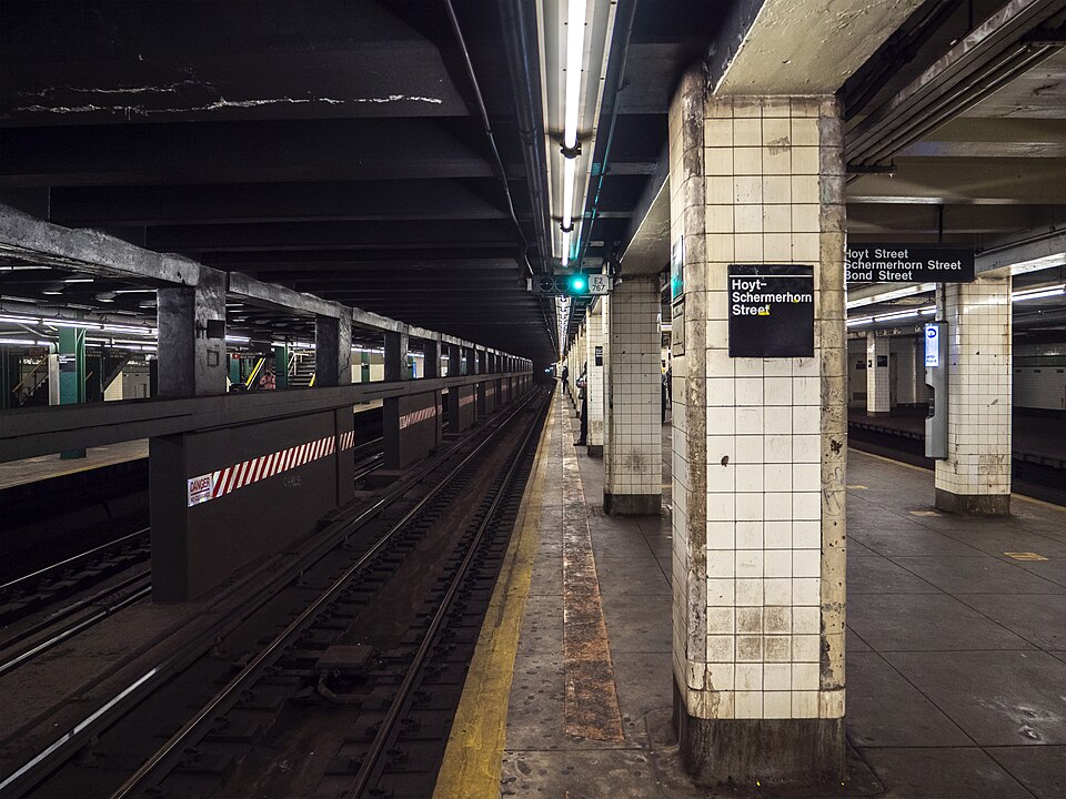 Hoyt–Schermerhorn Streets station