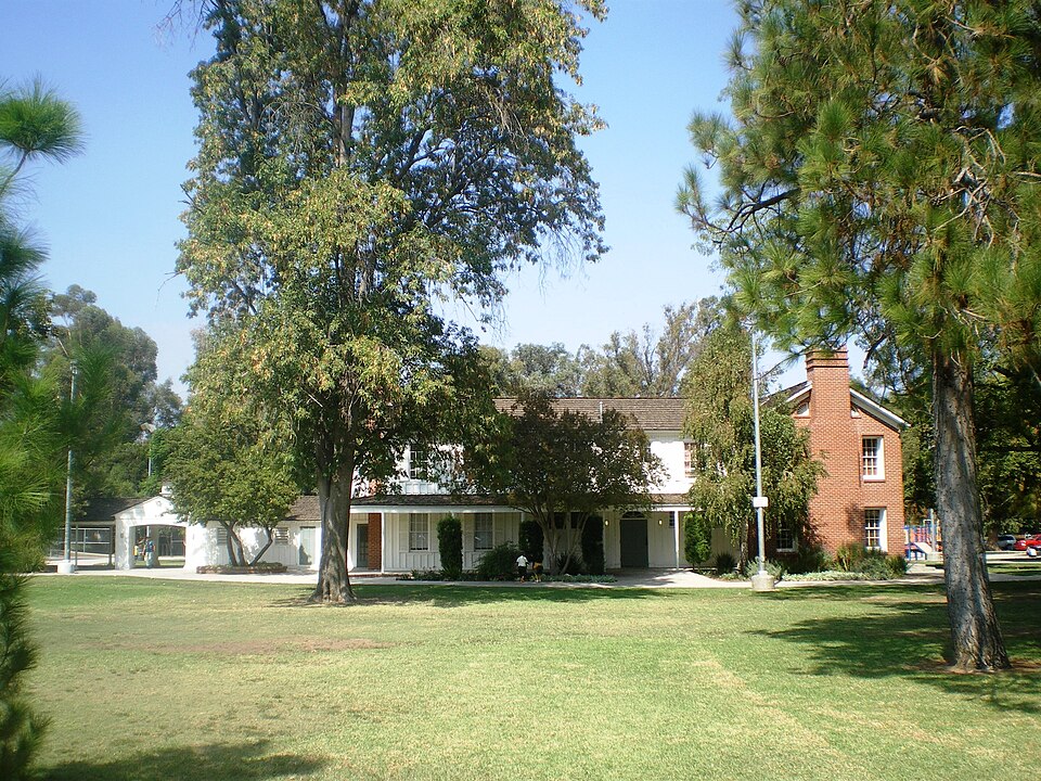 Shadow Ranch
