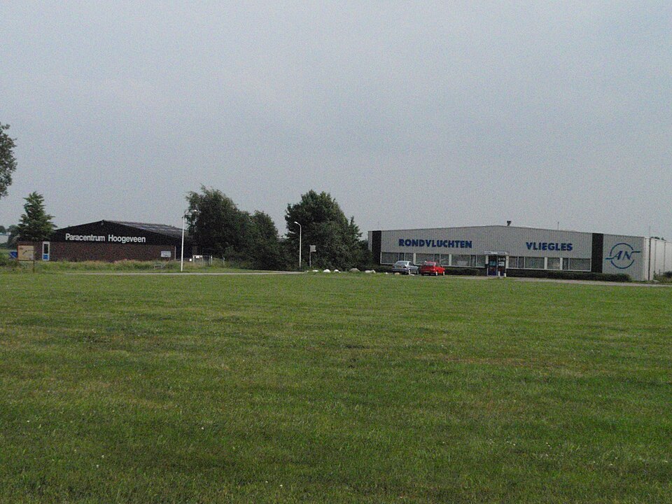 Hoogeveen Airport