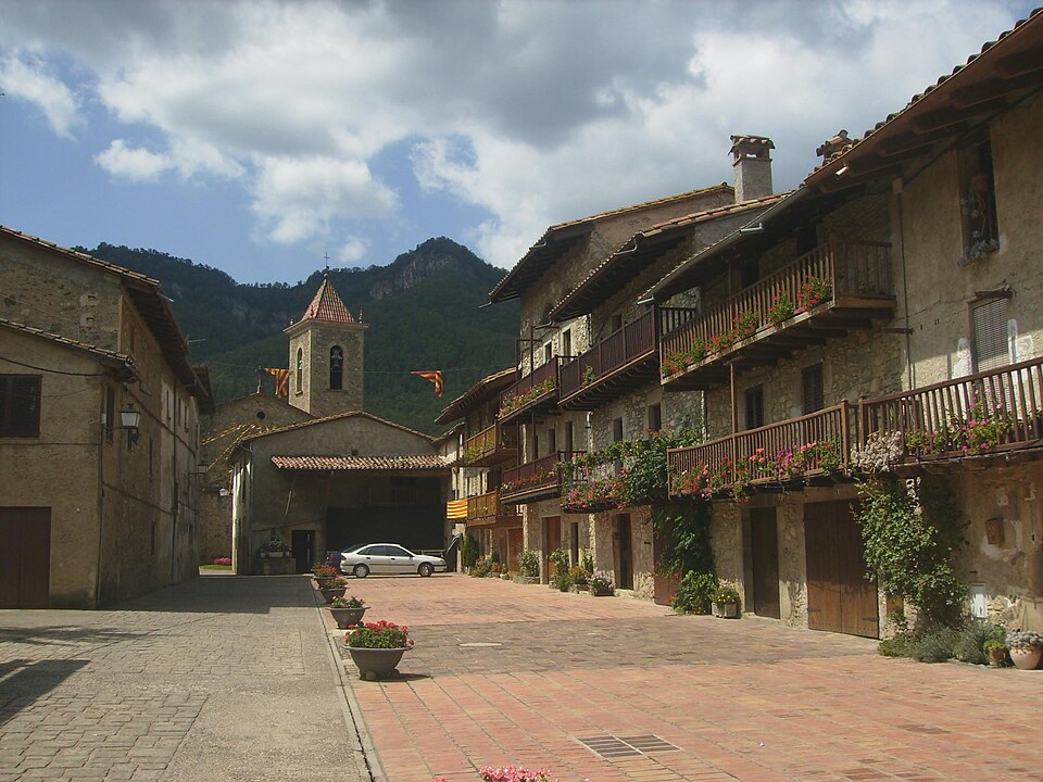 La Vall d'en Bas