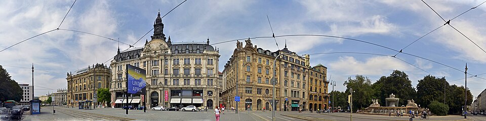 Lenbachplatz